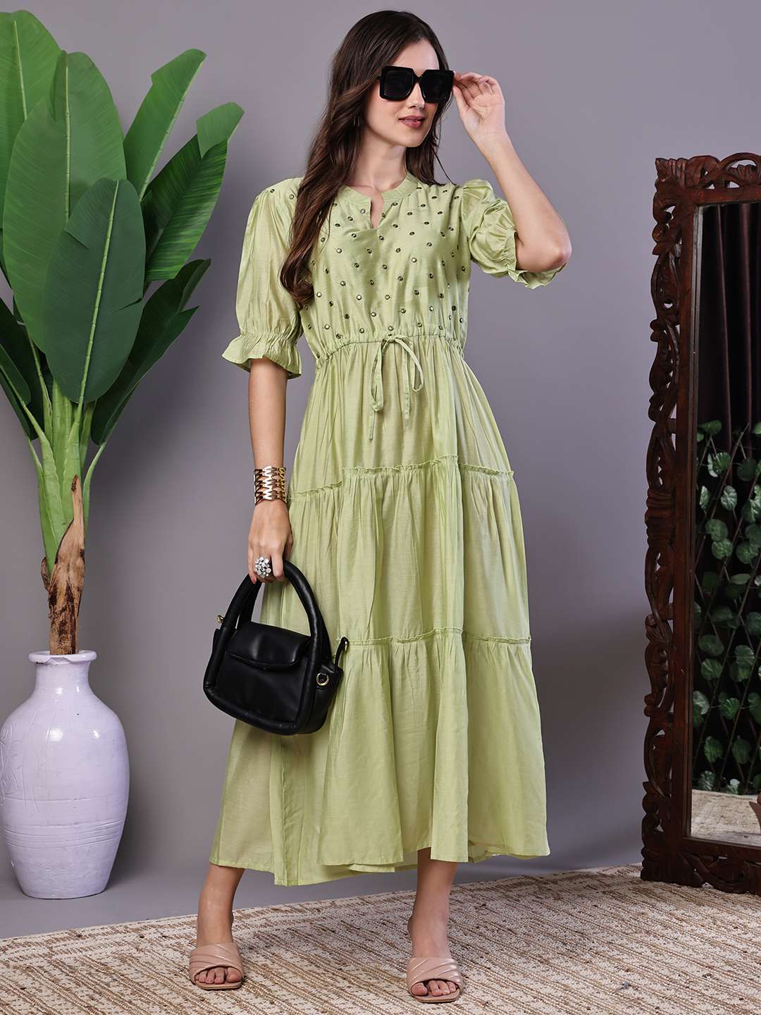 Wome’s Boho-Chic Forest Green Tiered Maxi Dress with Puff Sleeves Dresses - Image 4