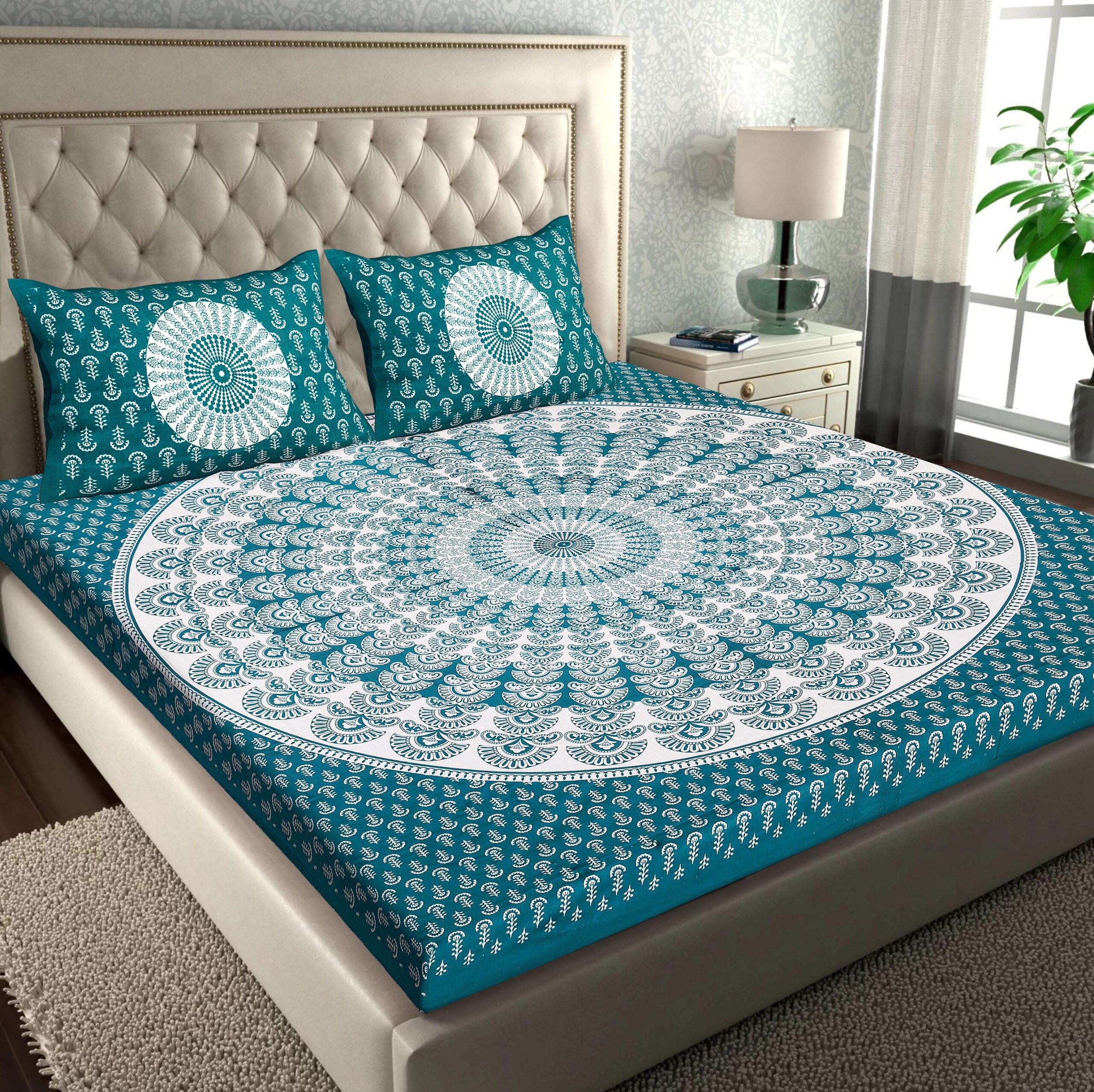 100% Pure Cotton Traditional Printed Bedsheet for Double Bed King Size Bedsheet with 2 Pillow Covers