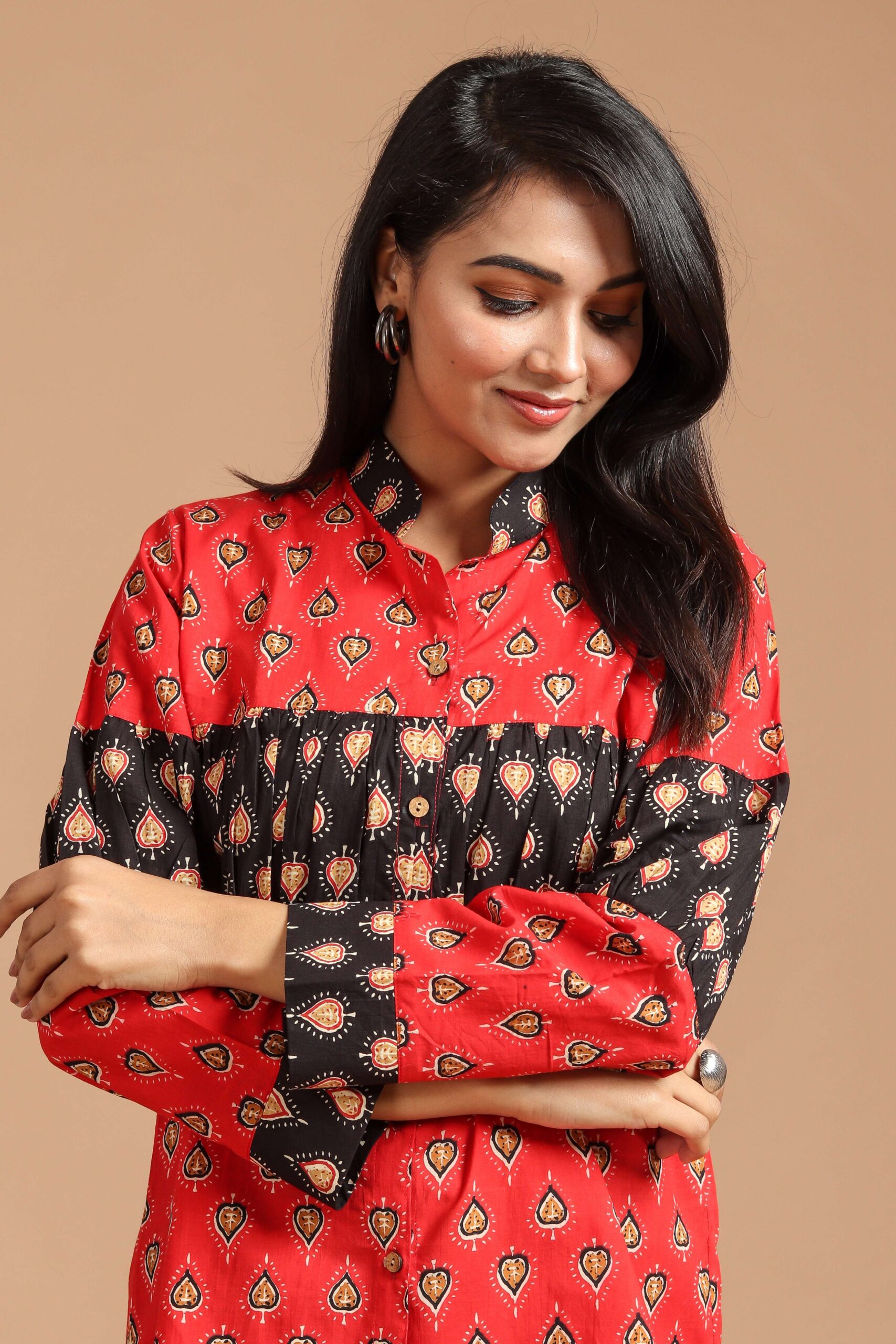 Women?s Red And Black Floral Printed Cotton Long Sleeve Shirt Top ? Casual & Office Wear - Image 3