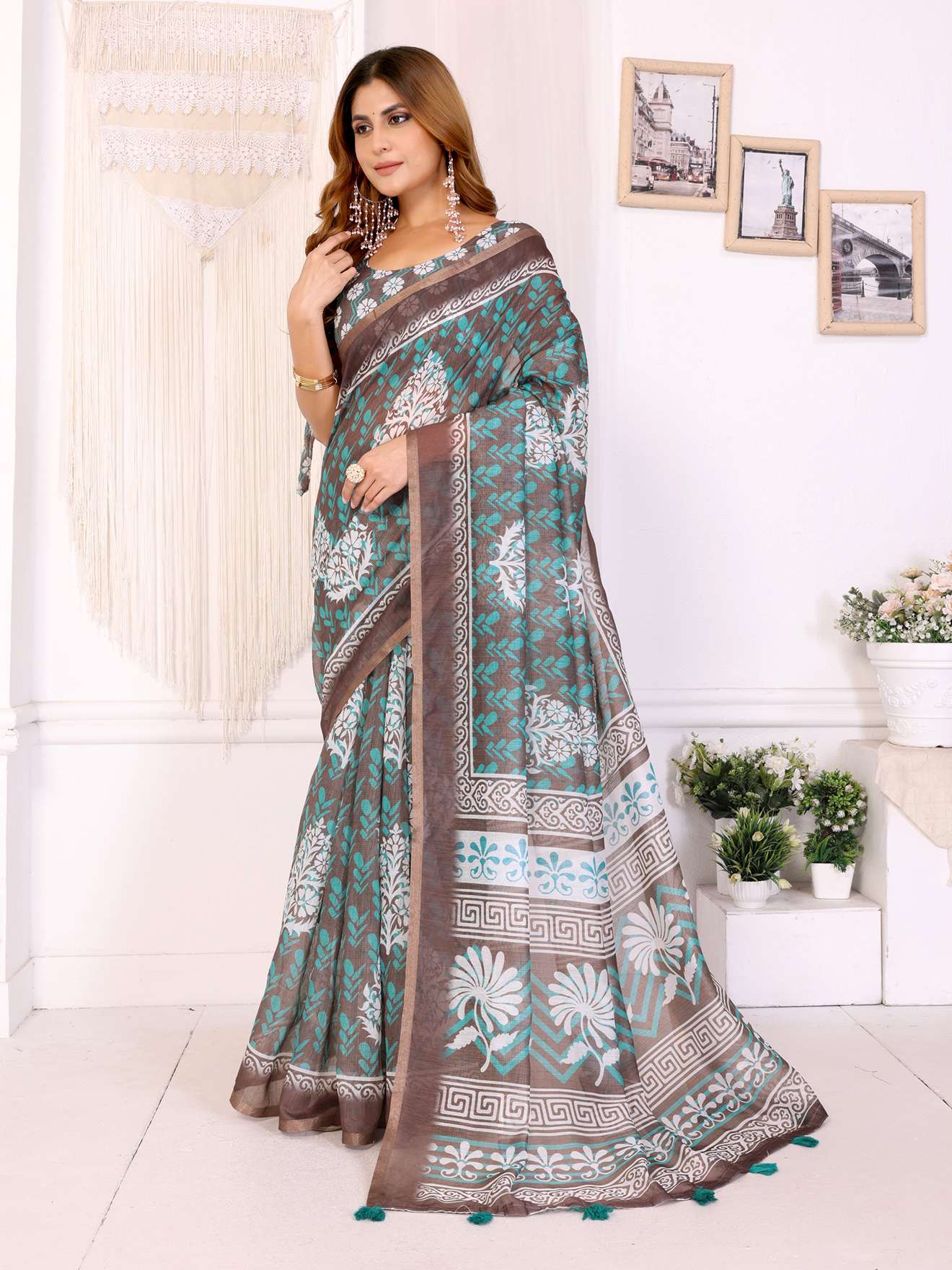 Elegant Brown Chanderi Saree with Floral & Geometric Digital Print ? Trendy Ethnic Wear - Image 3