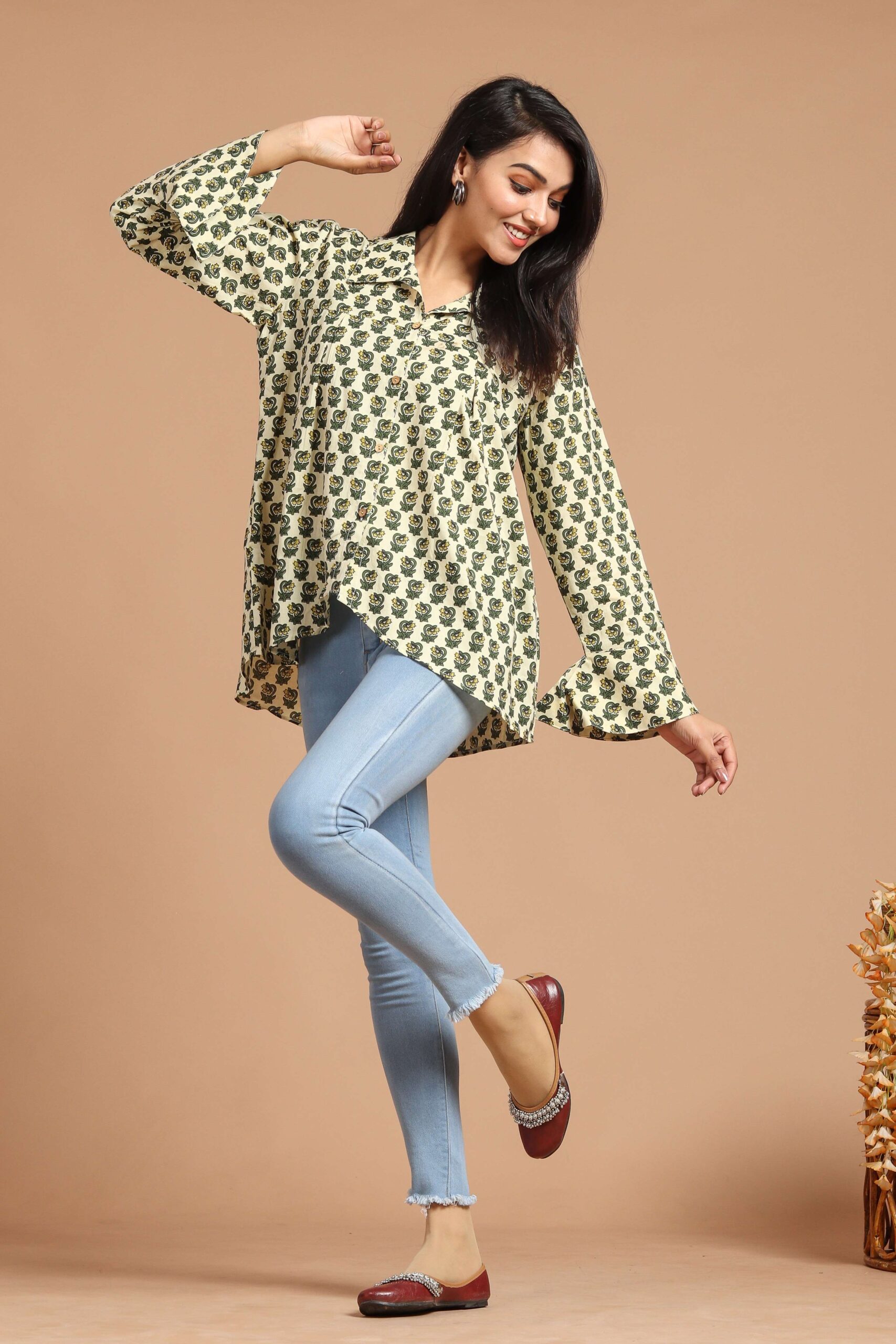 Cream Printed Oversized Long Sleeve Cotton Top for Women ? Stylish Casual Shirt