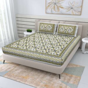 100% Pure Cotton Traditional Printed Bedsheet for Double Bed King Size Bedsheet with 2 Pillow Covers